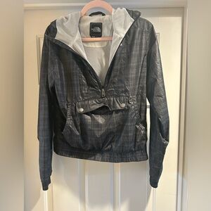 The North Face Women's Dark Gray Plaid Anorak